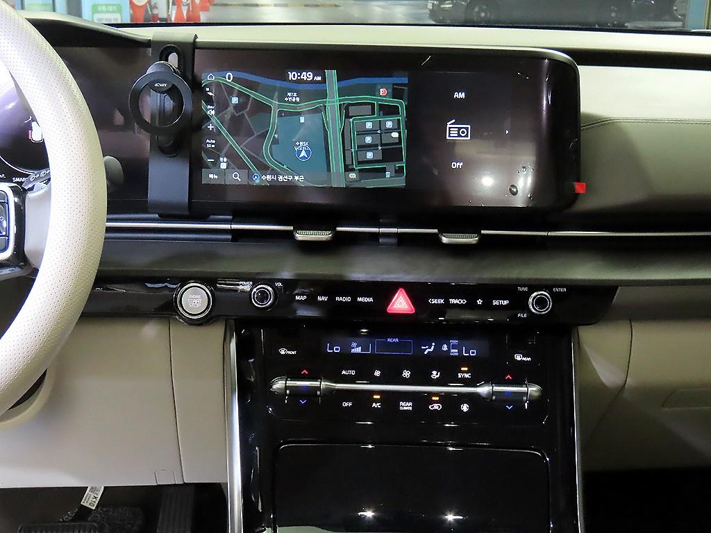 Kia Carnival — photo 11