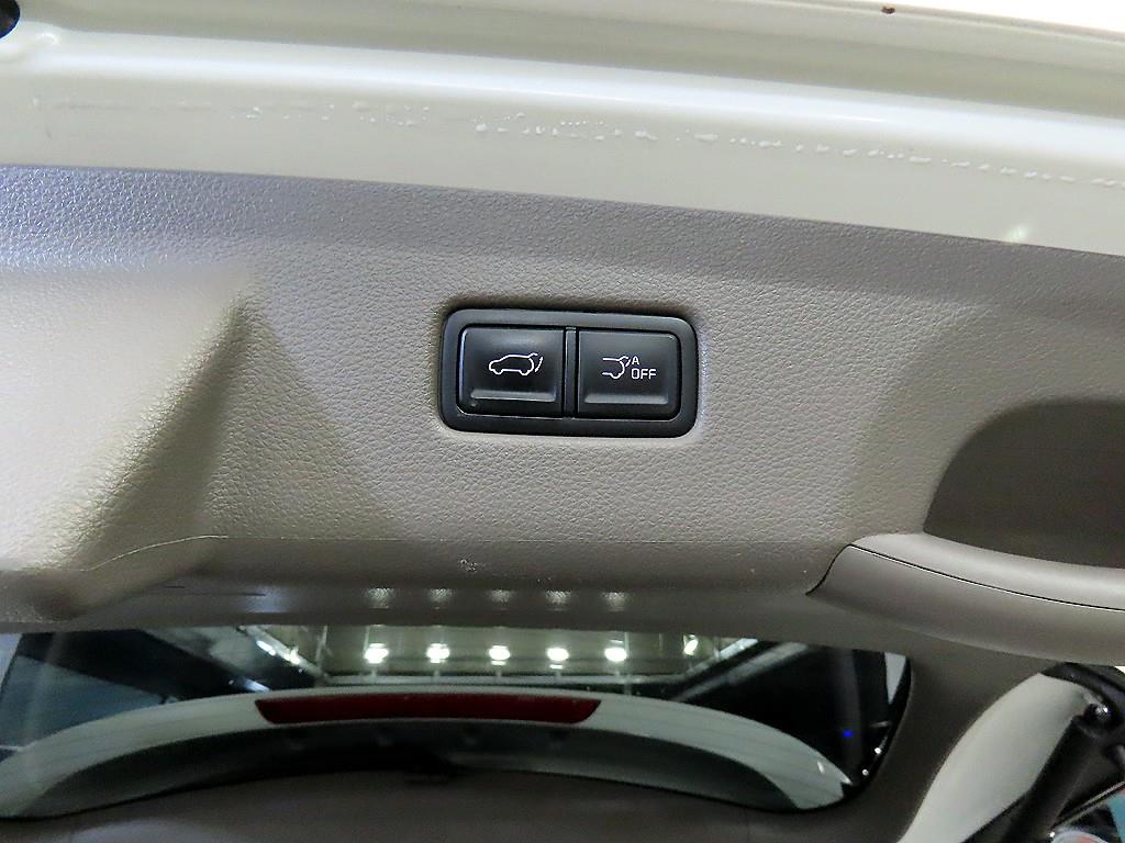 Kia Carnival — photo 15