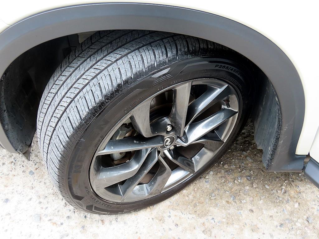 Infiniti QX50 — photo 20