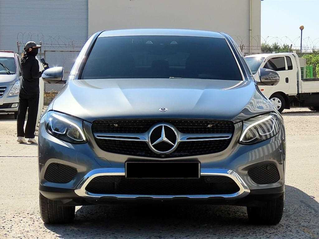 Mercedes-Benz GLC-Class — photo 01