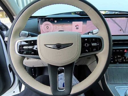 Genesis GV80 — photo 08