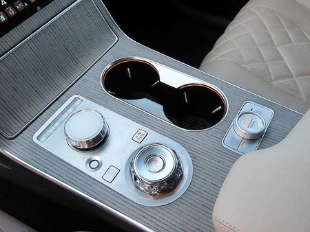 Genesis GV80 — photo 11