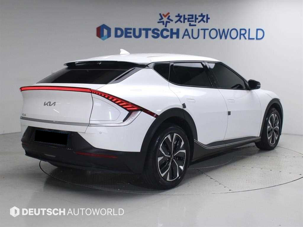 Kia EV6 — photo 02