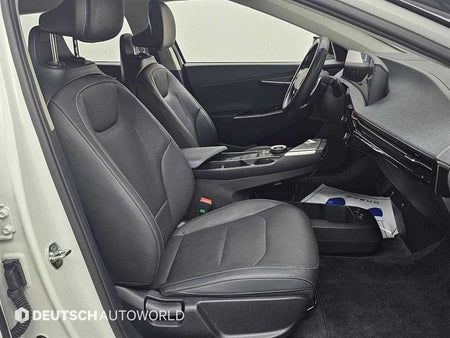 Kia EV6 — photo 10