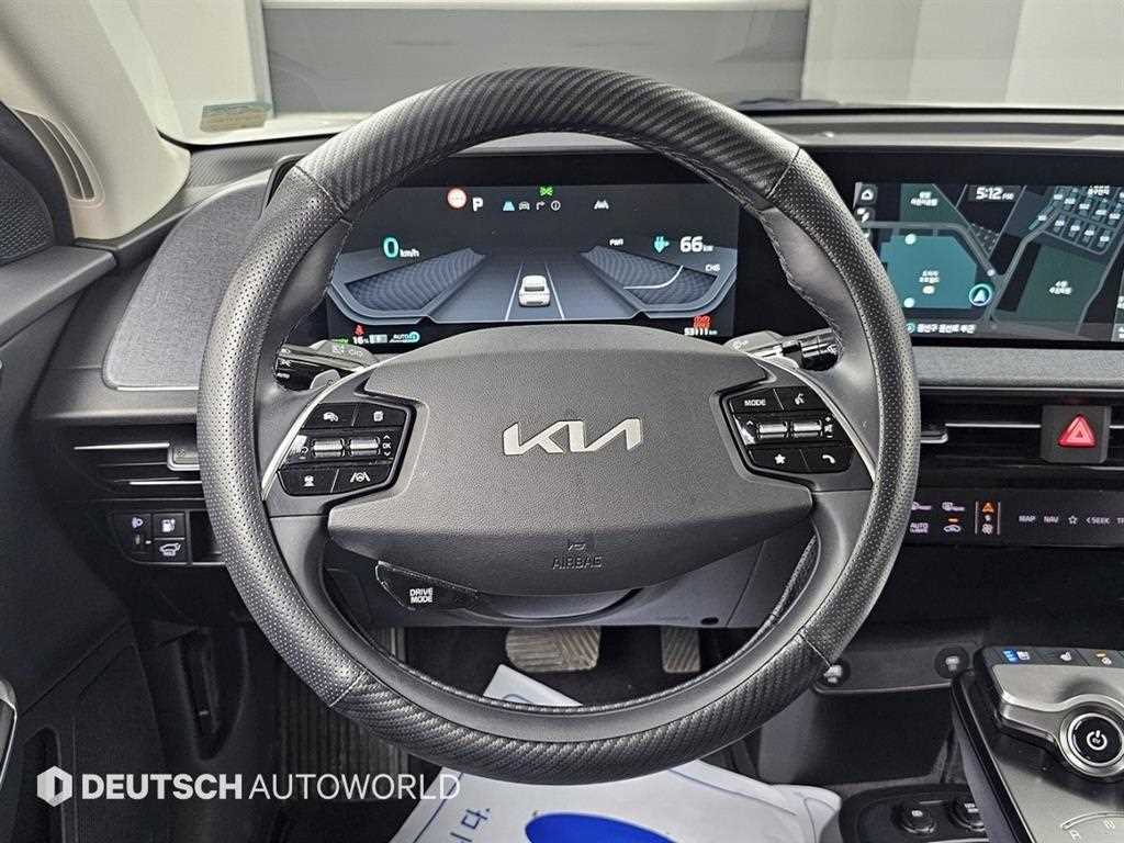 Kia EV6 — photo 13