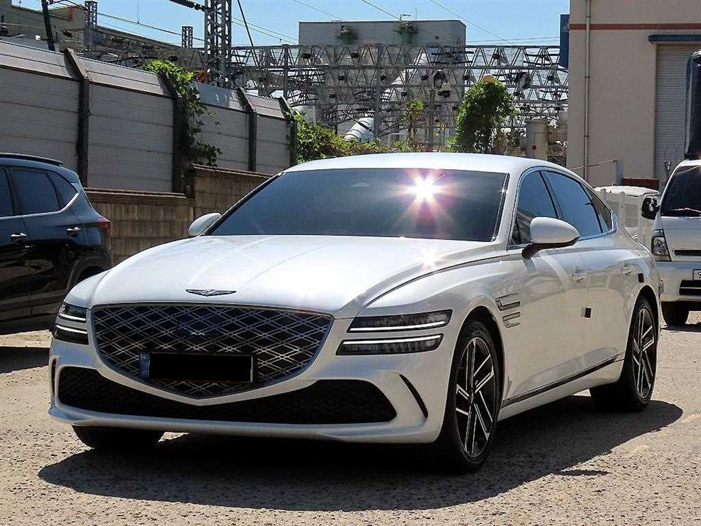 Genesis G80 — photo 02