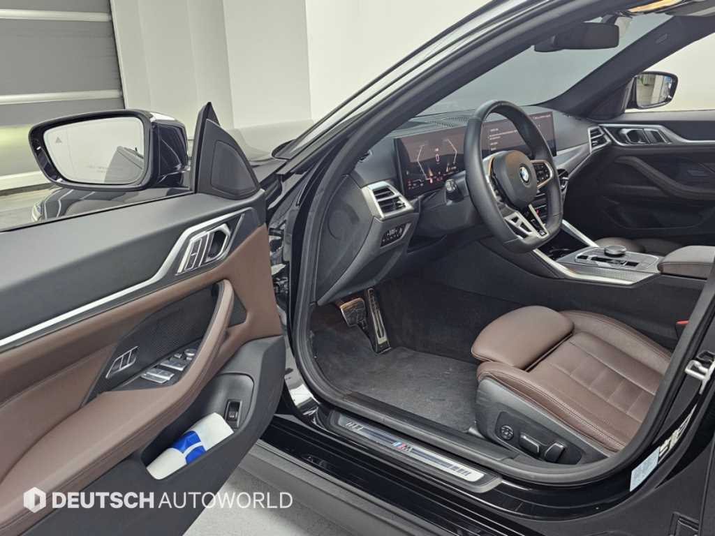 BMW 4-Series — photo 11