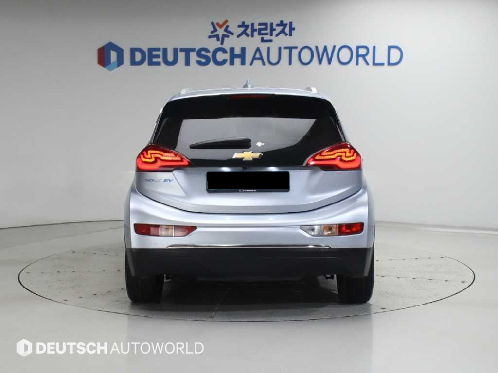 CHEVROLET Bolt EV — photo 04