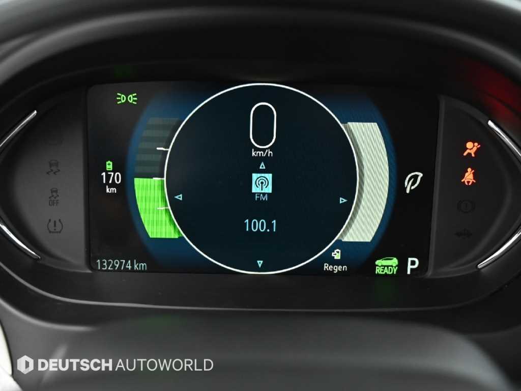 CHEVROLET Bolt EV — photo 08