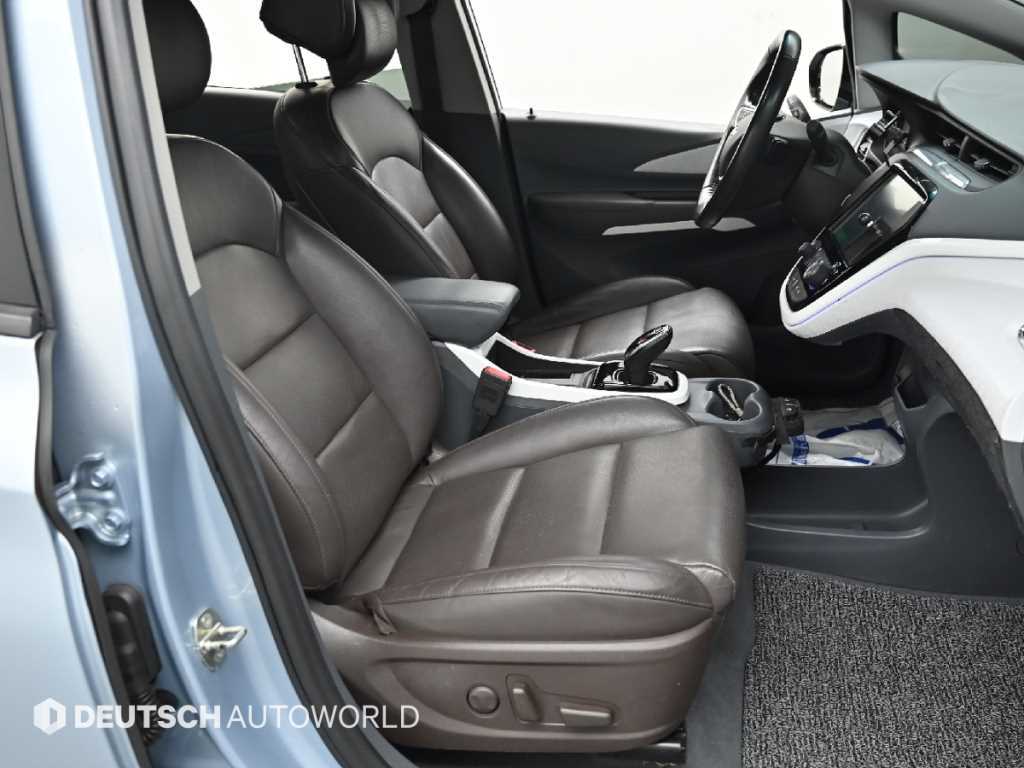 CHEVROLET Bolt EV — photo 10