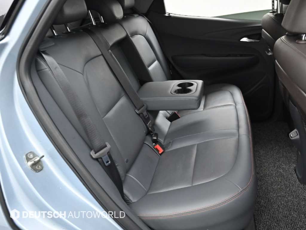 CHEVROLET Bolt EV — photo 12