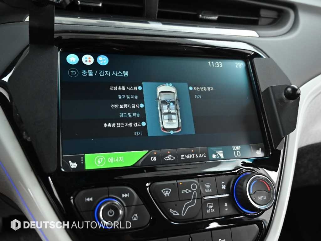 CHEVROLET Bolt EV — photo 17