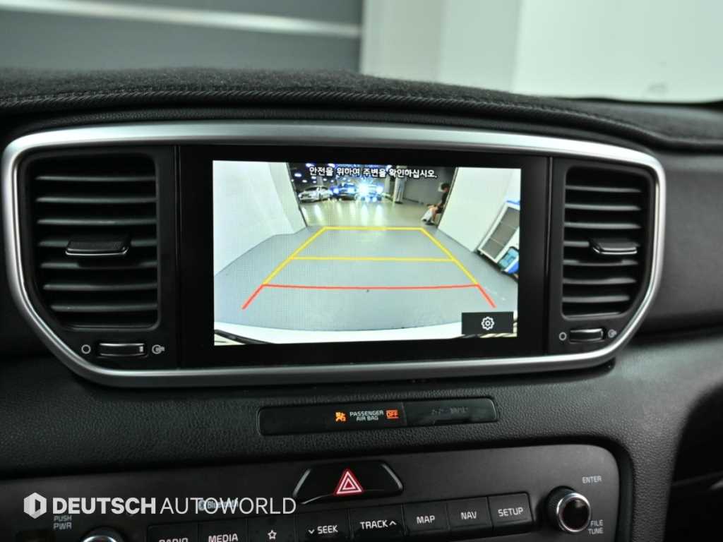 Kia Sportage — photo 08