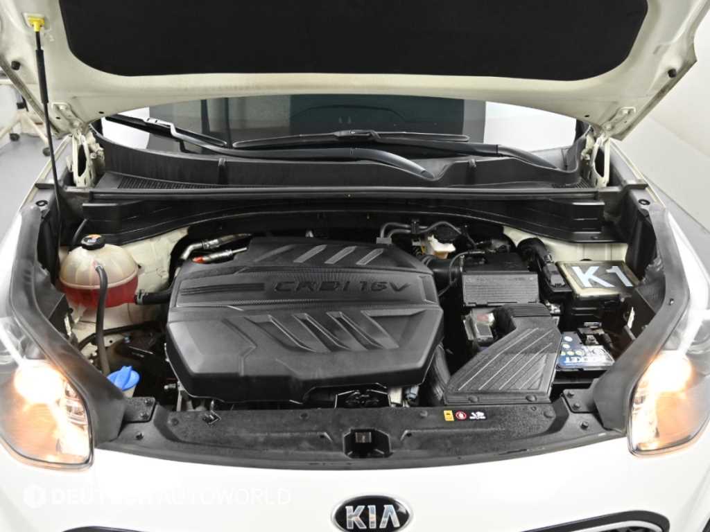 Kia Sportage — photo 18