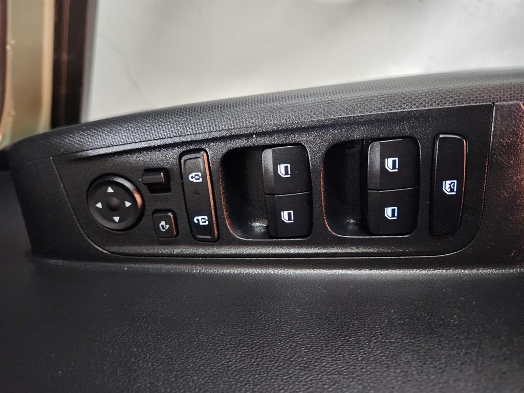 Hyundai Casper — photo 15