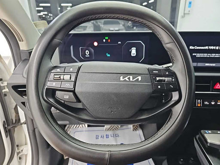 Kia EV6 — photo 09
