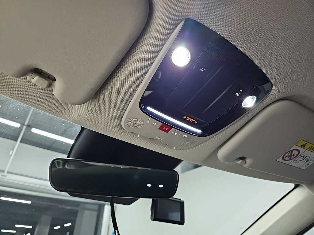 Kia EV6 — photo 15