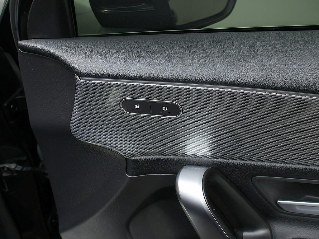Mercedes-Benz A-Class — photo 17