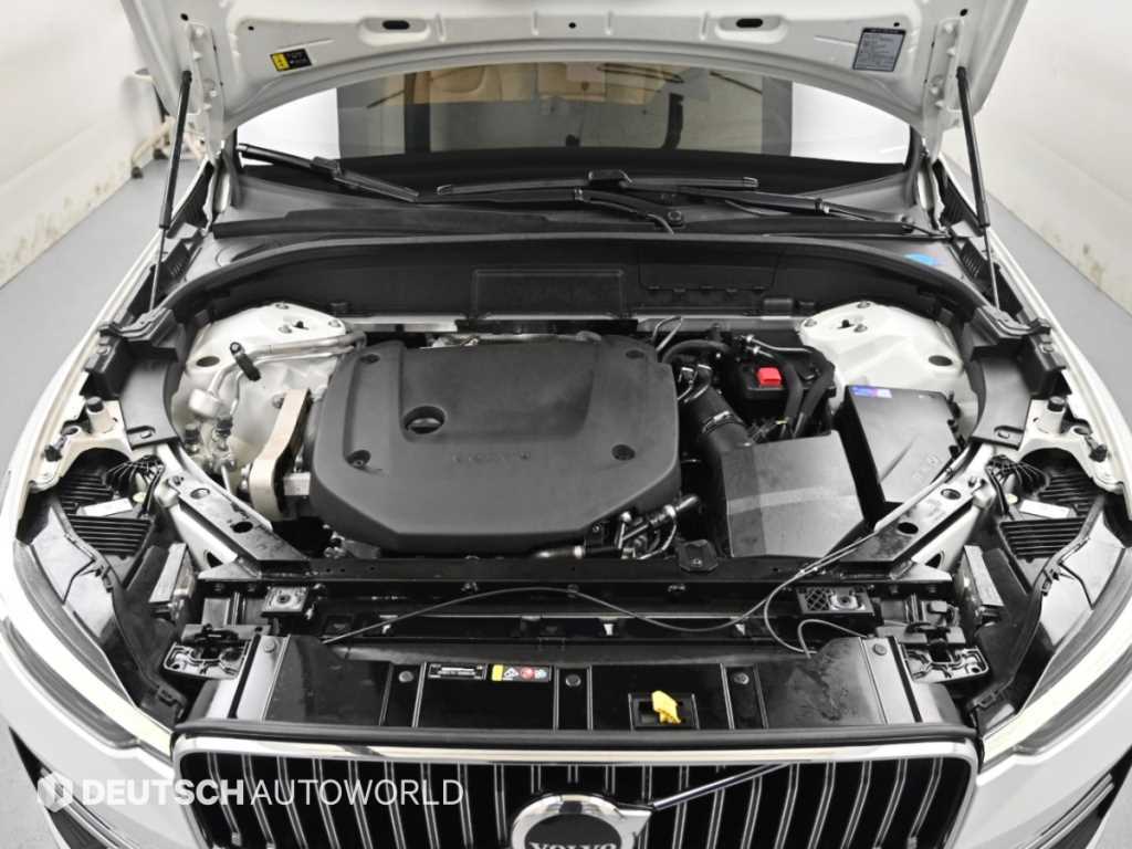 Volvo XC60 — photo 06