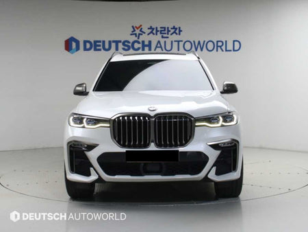 BMW X7 — photo 03