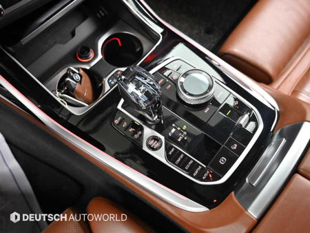 BMW X7 — photo 09