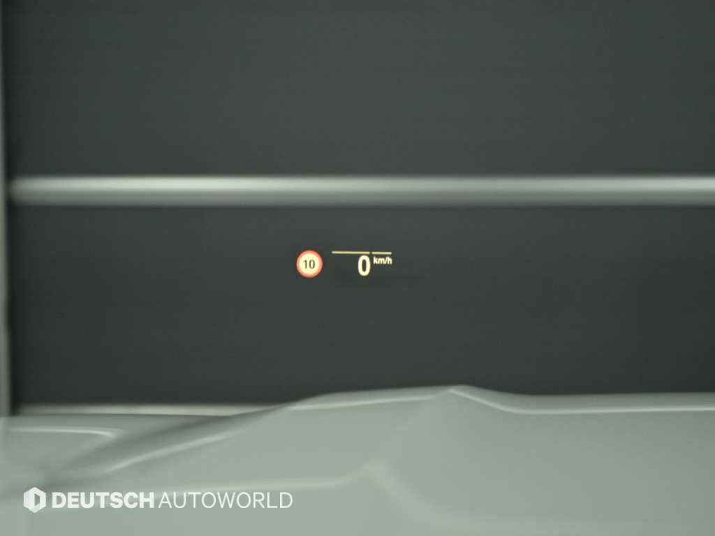 BMW X7 — photo 18