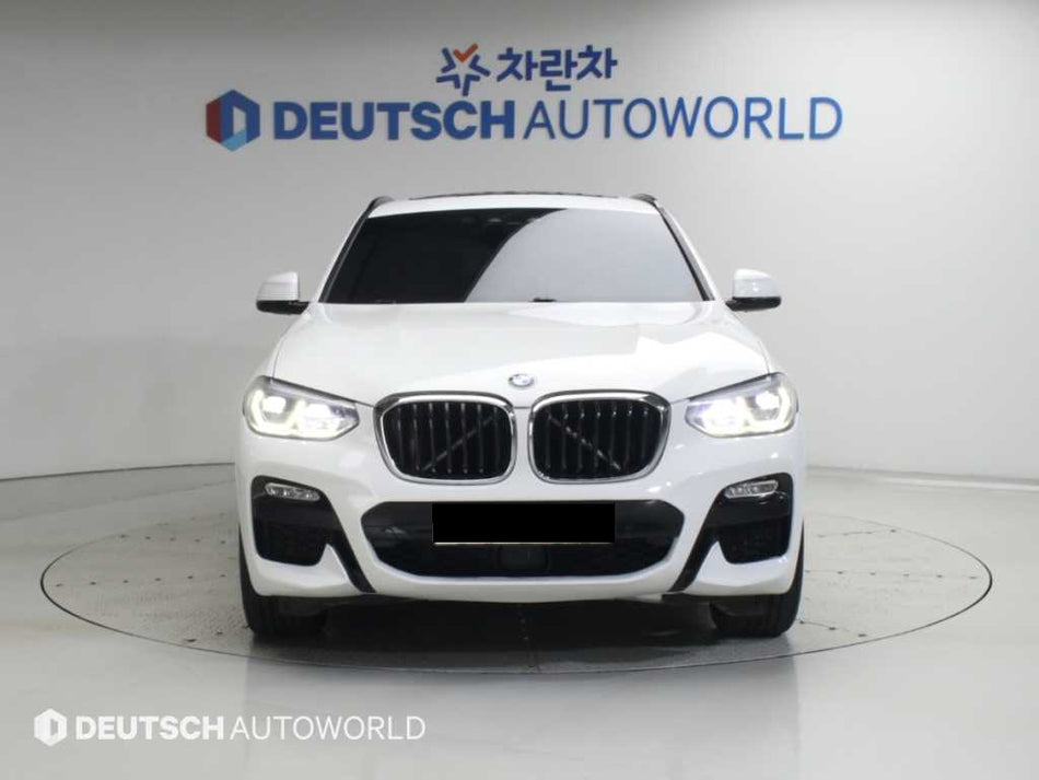 BMW X4 — photo 01