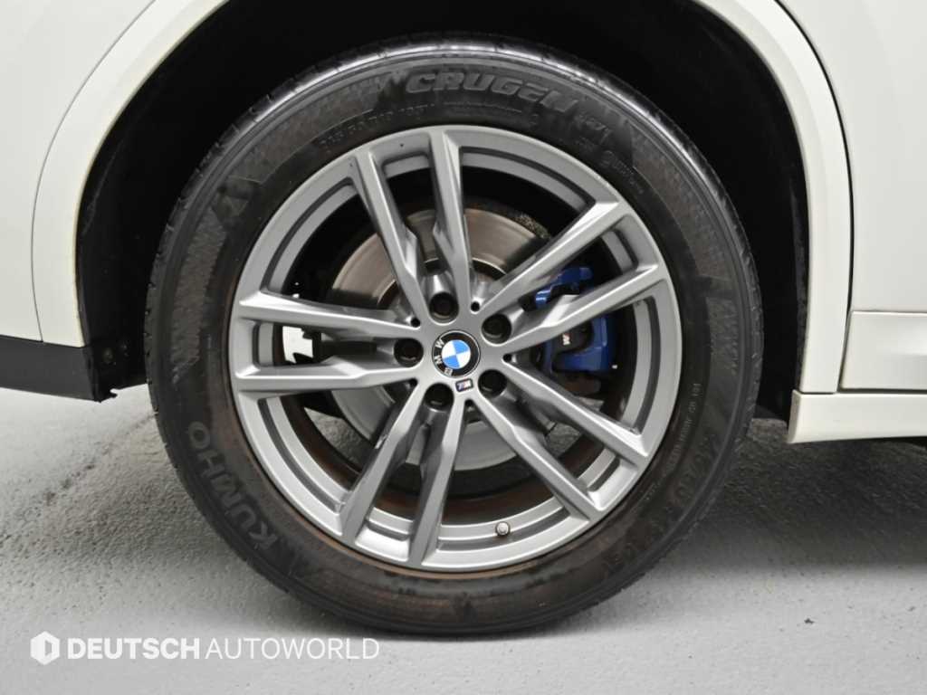 BMW X4 — photo 06