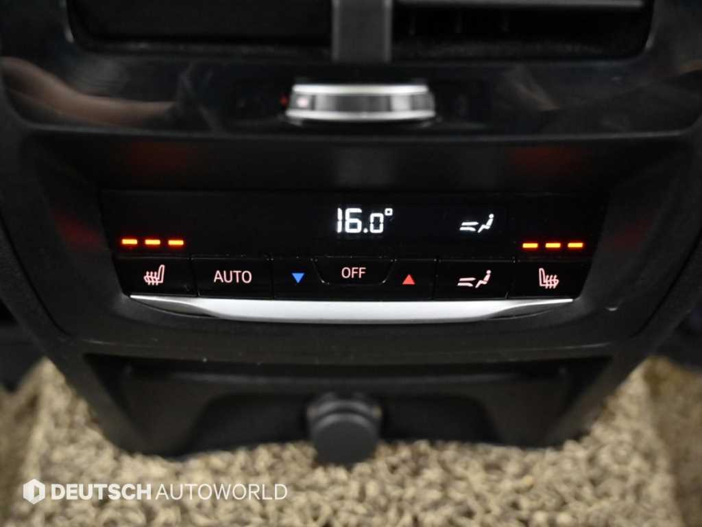 BMW X4 — photo 16