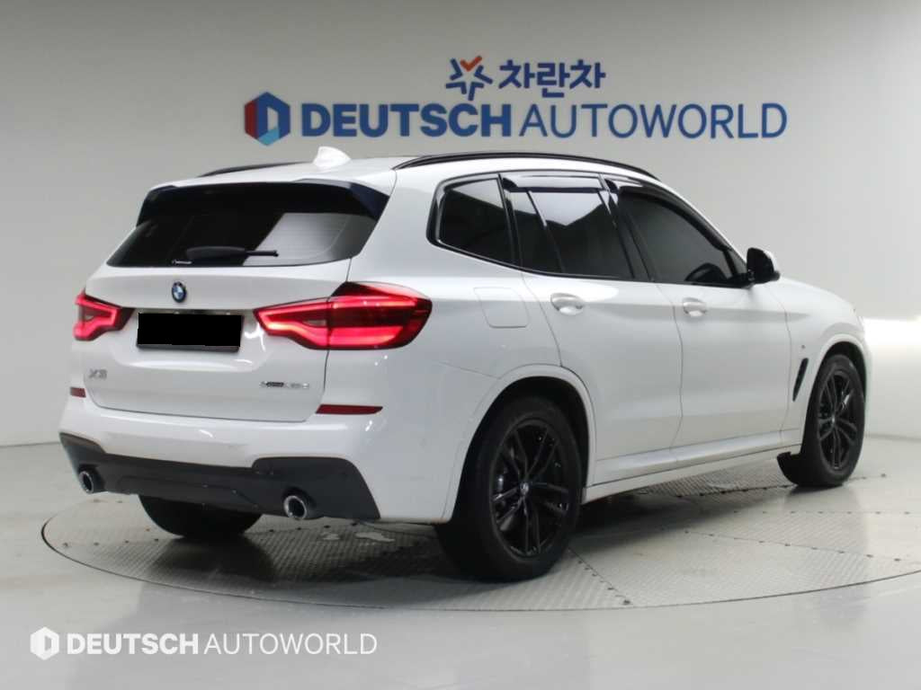 BMW X3 — photo 04