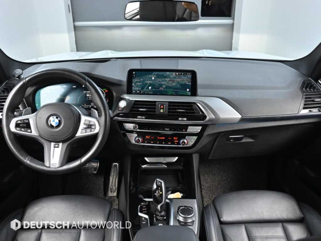 BMW X3 — photo 08