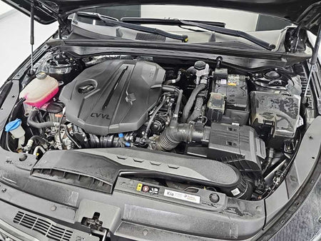 Kia K5 — photo 05
