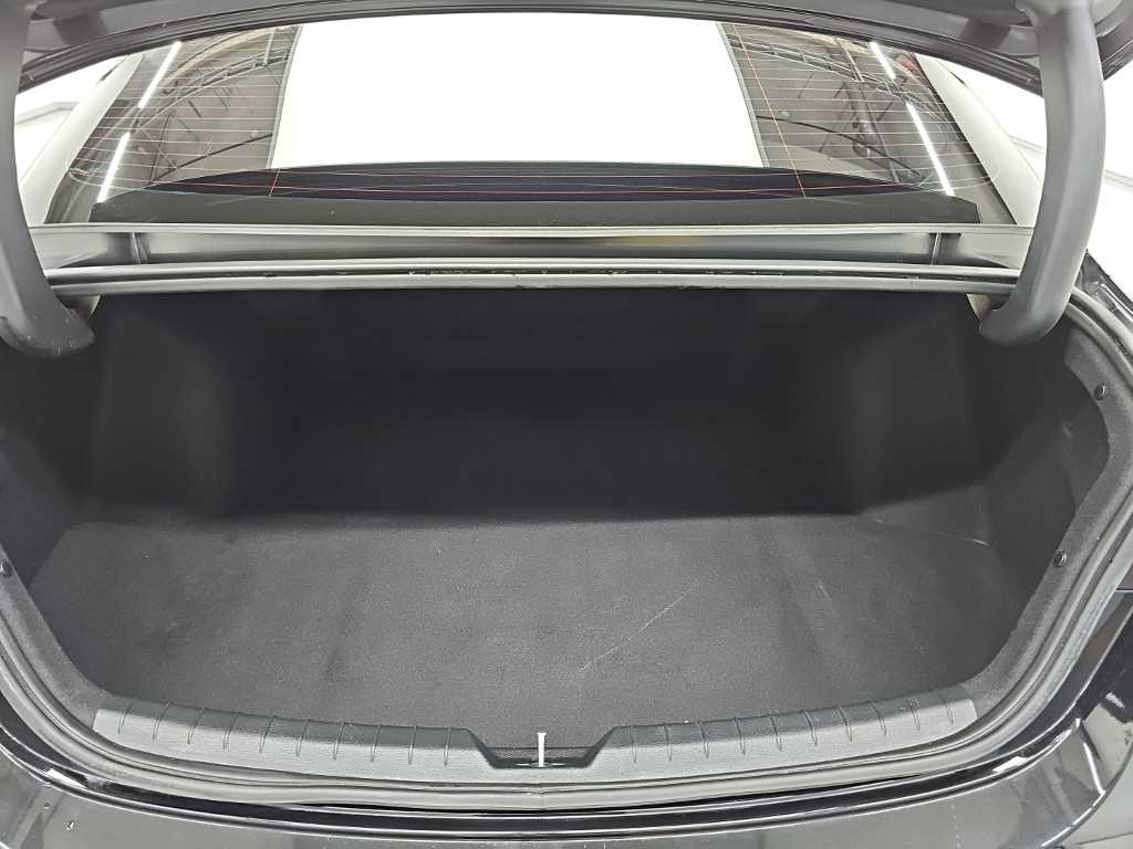 Kia K5 — photo 17
