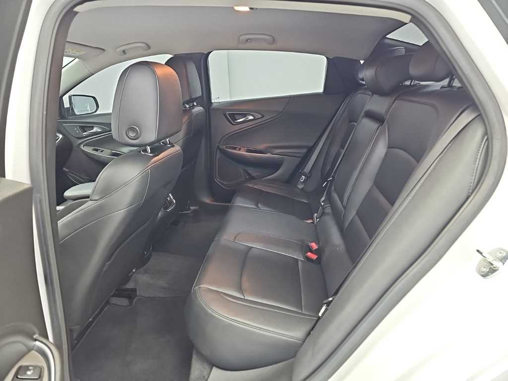 CHEVROLET Malibu — photo 12