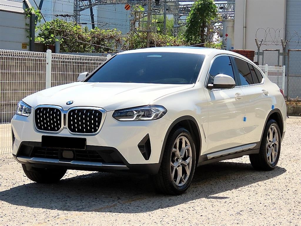 BMW X4 — photo 02
