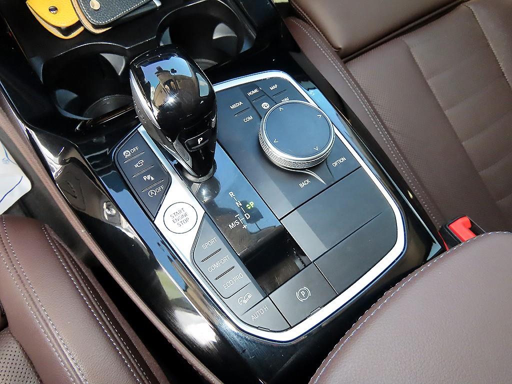 BMW X4 — photo 12