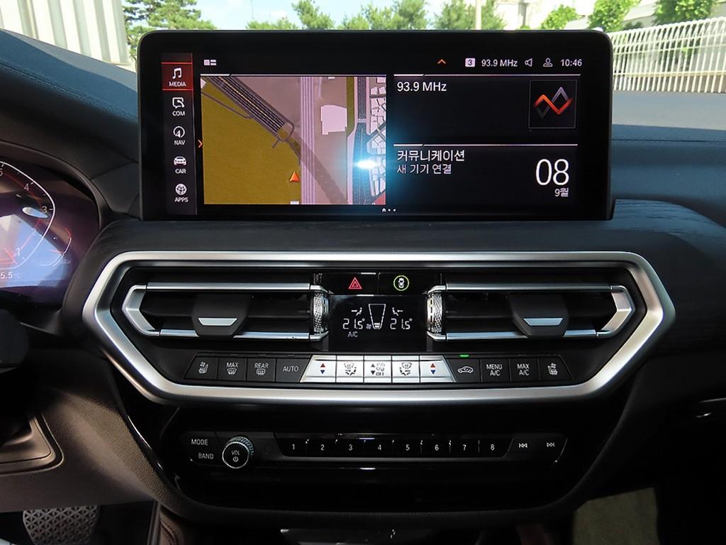 BMW X4 — photo 13
