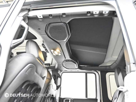 Jeep Wrangler — photo 18