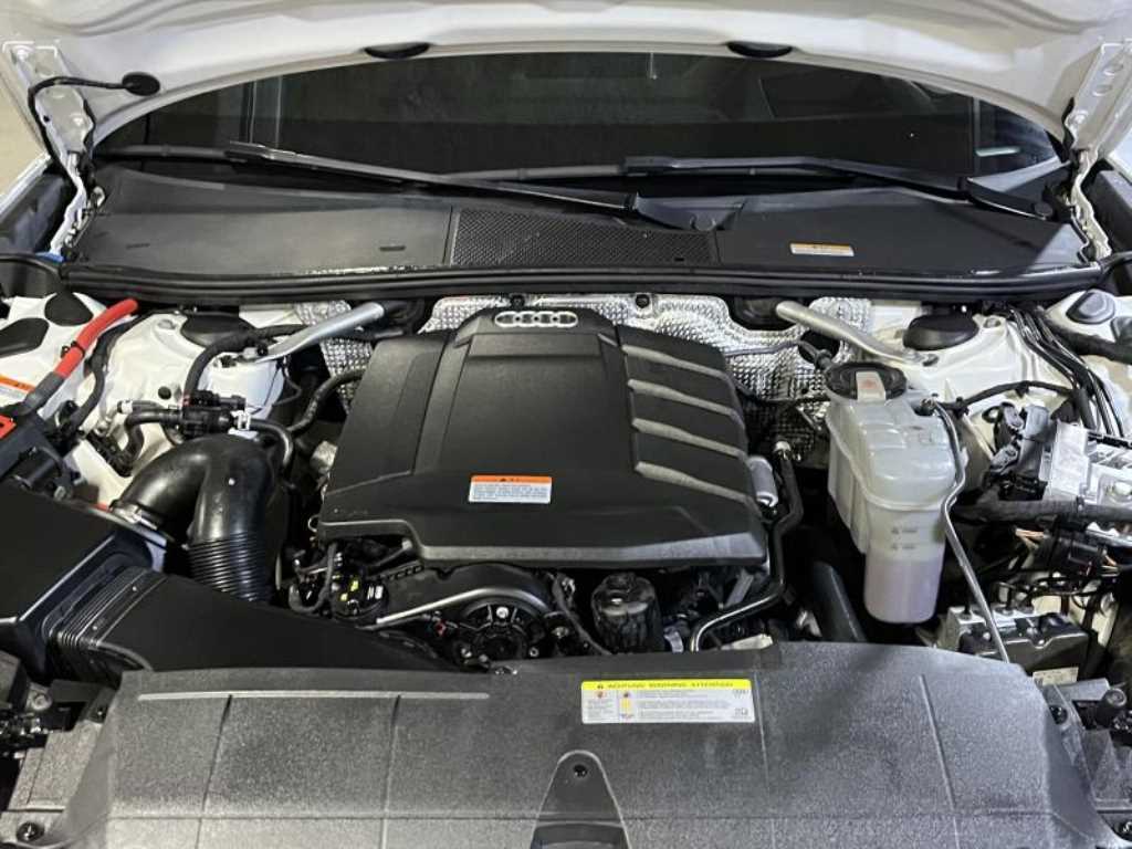 Audi A6 — photo 15