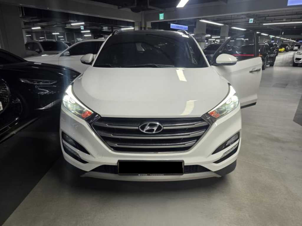 Hyundai Tucson — photo 01