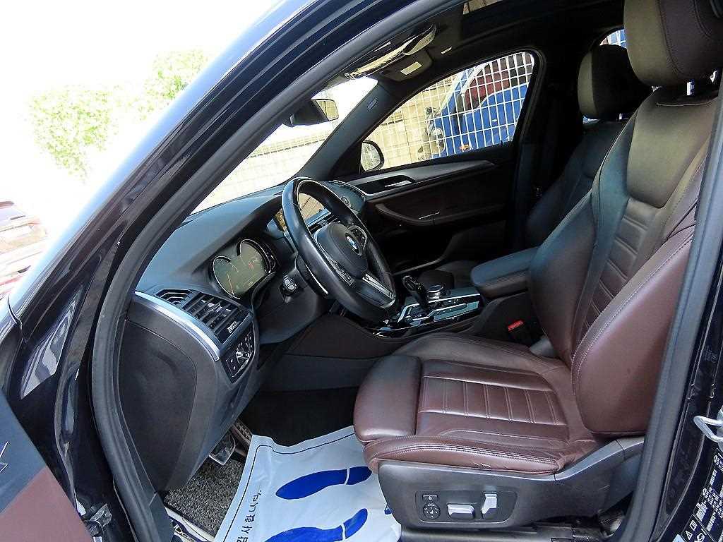 BMW X4 — photo 05