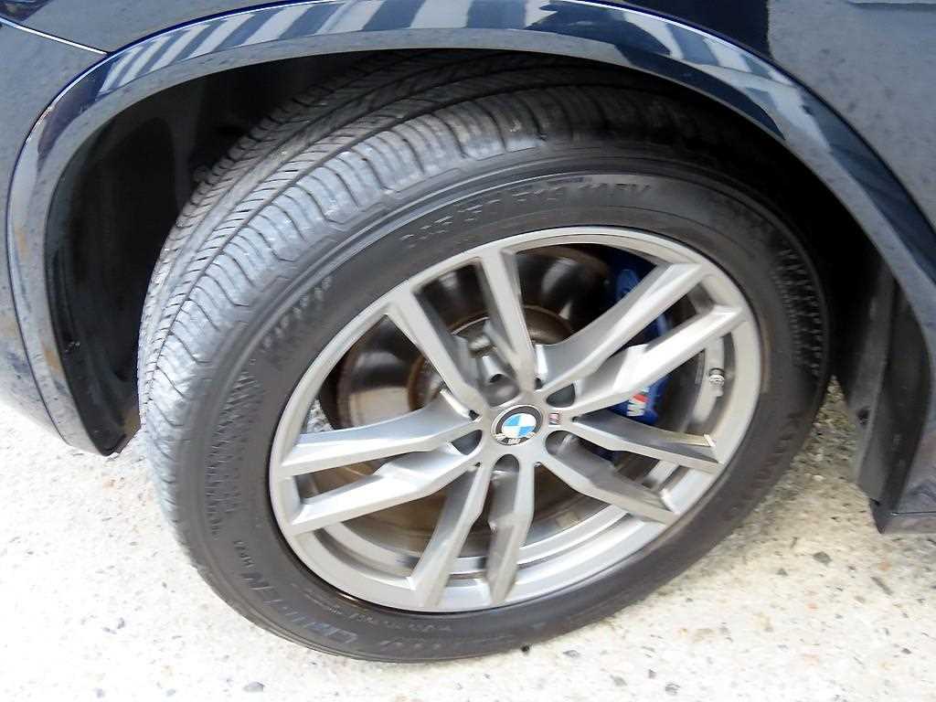BMW X4 — photo 20