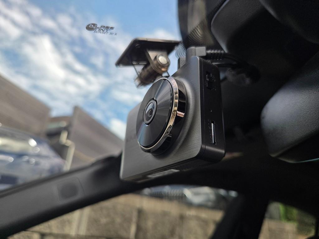 Audi Q8 — photo 16