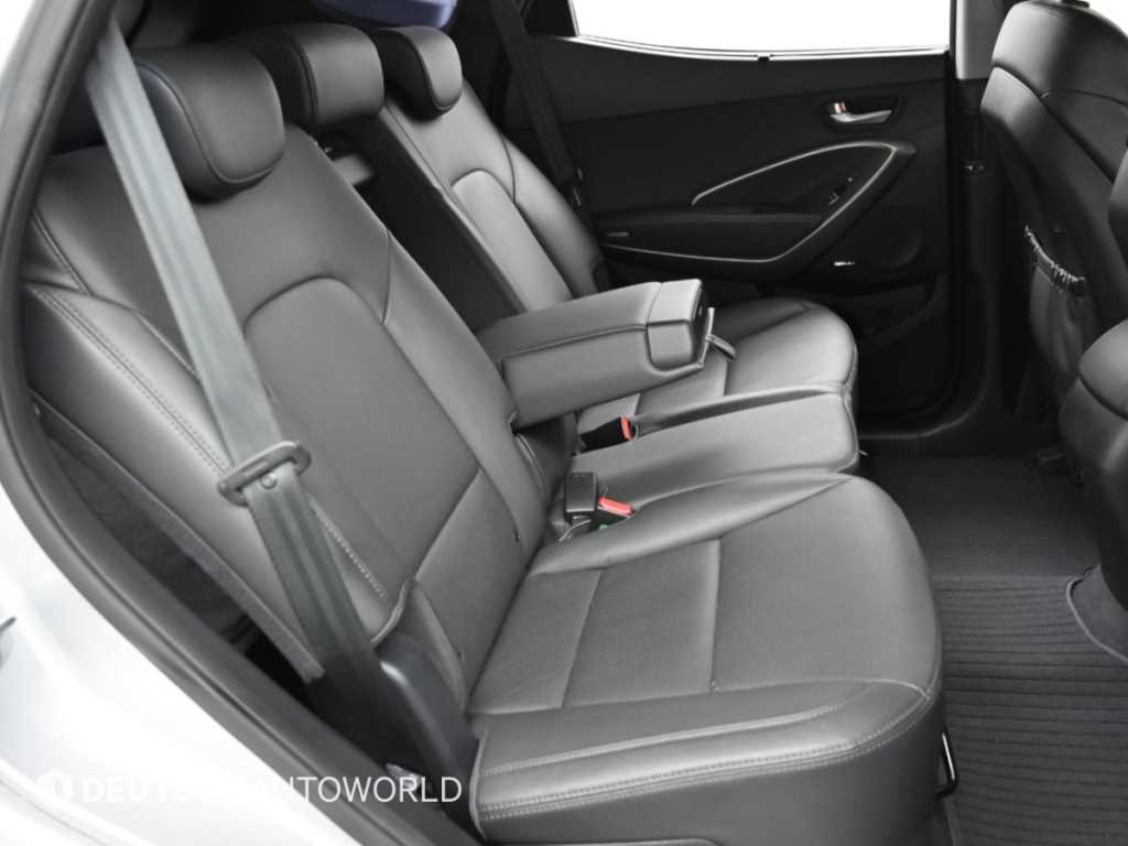 Hyundai Santafe — photo 12
