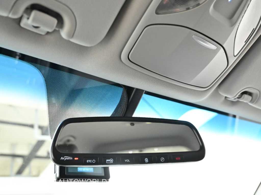 Hyundai Santafe — photo 18