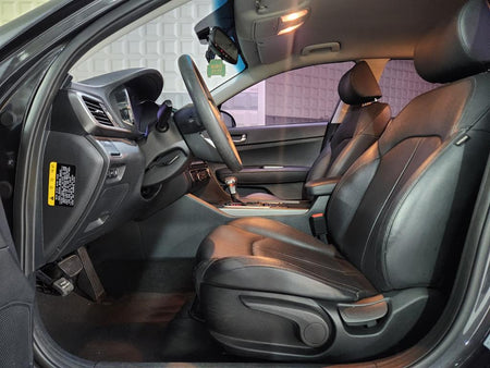 Kia K5 — photo 06