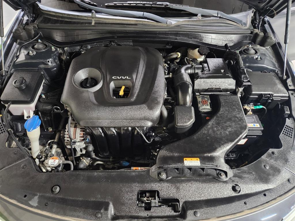Kia K5 — photo 18