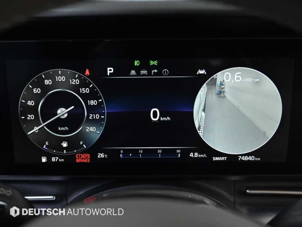 Kia Carnival — photo 08