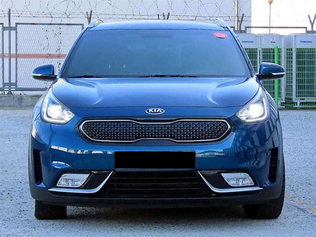 Kia Niro — photo 01