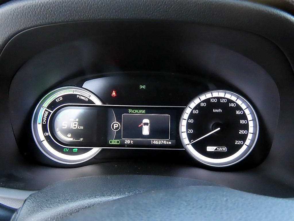 Kia Niro — photo 09